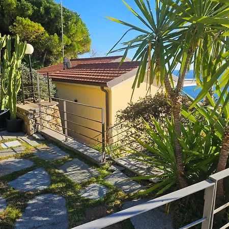 Mare E Relax - La Ai Tre Ponti - Trilocale Villa San Remo