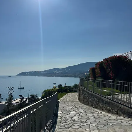 Mare E Relax - La Ai Tre Ponti - Trilocale * San Remo